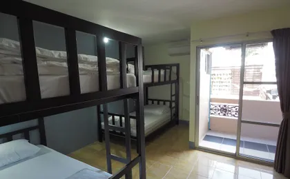 Just Sleep At Box Hostel