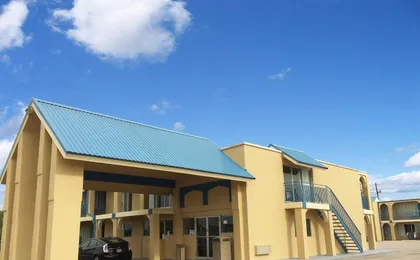 Americas Best Value Inn Schulenburg