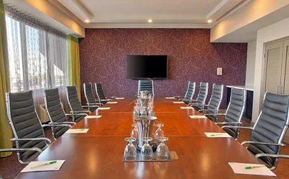 Holiday Inn Toronto International Airport By IHG