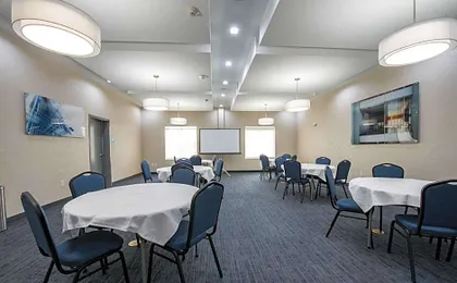 Holiday Inn Express & Suites Houston SE - Airport Area By IHG