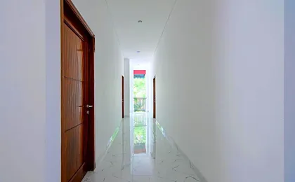OYO 1319 88 Exclusive Residence