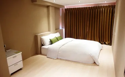 ARK HOTEL