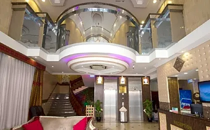 Mariana Hotel