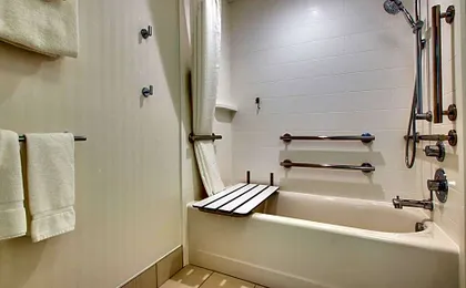 Holiday Inn Express & suites Findlay North By IHG