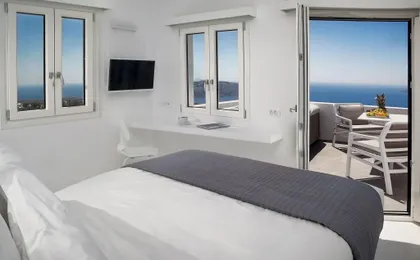 May Seven Suites - Adults Only