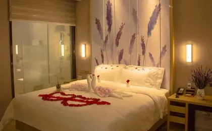 Lifeng Hotel