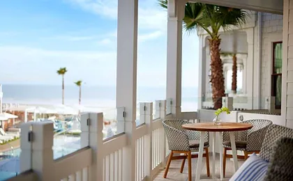 Shore House at The Del, LXR Hotels & Resorts