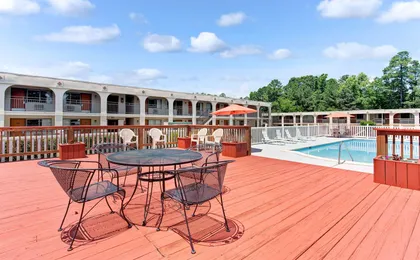 Super 8 by Wyndham Williamsburg/Historic Area