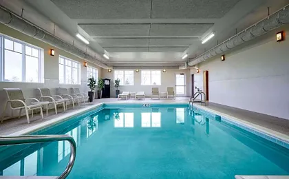 Green Mill Village Hotel & Suites, BW Signature Collection
