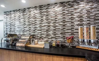 La Quinta Inn & Suites by Wyndham Winchester
