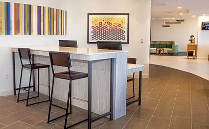Holiday Inn Express & Suites Panama City Beach - Beachfront By IHG