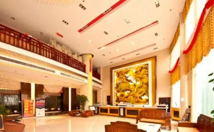 Promenade Hotel