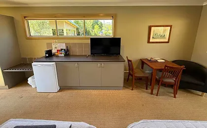 Motel Strahan