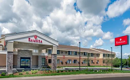 Ramada by Wyndham Minneapolis Golden Valley