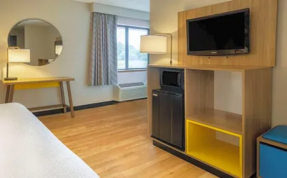 Days Inn by Wyndham Pleasant Prairie Kenosha