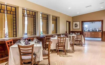 Regency Inn &Suites