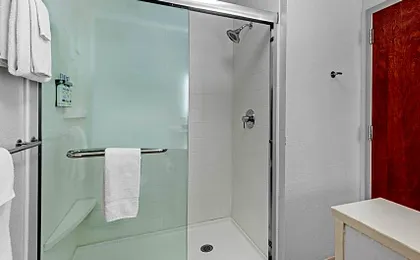 Holiday Inn Express And Suites Mobile - University Area By IHG