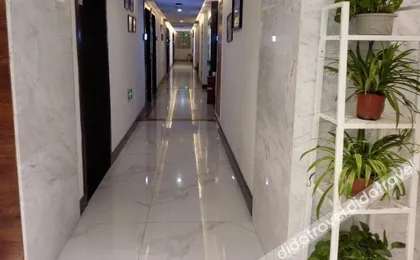 瑞思卡尔酒店