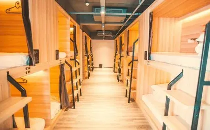 Chengdu Desti Youth Park Hostel Chunxi Road-24H Reception& English Service& Cafe& Bar& Luggage Storage& Large Public Area