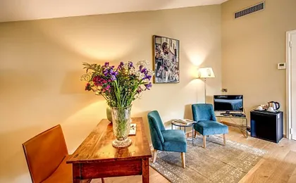 La Gaura Guest House