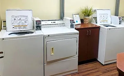 Super 8 by Wyndham Amherst NS