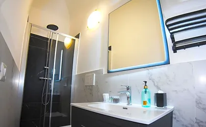 BQ House COLOSSEUM Luxury Rooms