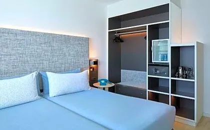 INNSiDE Barcelona Apolo