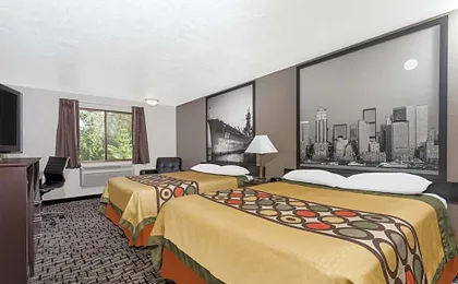 Super 8 by Wyndham Bremerton