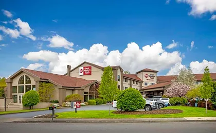 Best Western Plus Mill Creek Inn