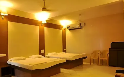 Hotel Golden Deluxe