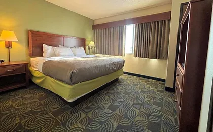 AmericInn by Wyndham Kewanee