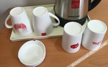 尚客优快捷酒店(成都武侯祠锦里华西医院店)
