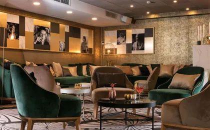BarLounge