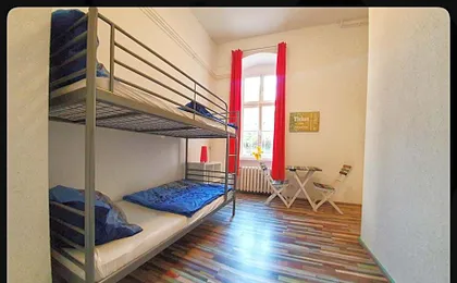 Hostel 199