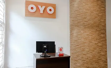 OYO 1023 Junggo Tentrem