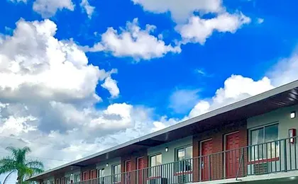 SoHo Inn