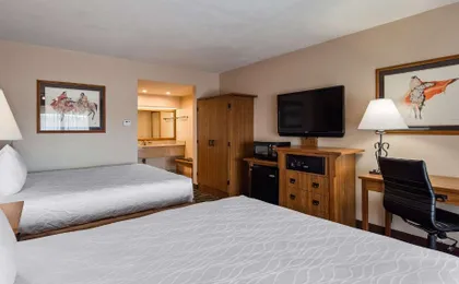 BW PLUS SADDLEBACK INN AND CONFERENCE CENTER