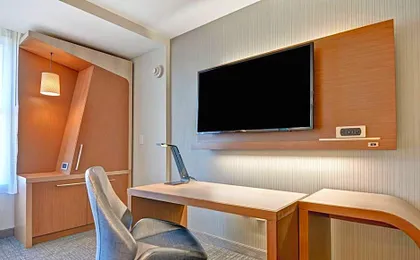 Courtyard by Marriott Jackson Madison