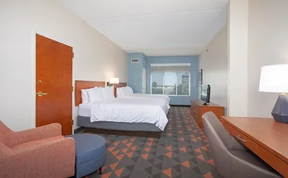 Holiday Inn & Suites Goodyear - West Phoenix Area By IHG