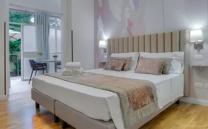 Hotel Cosmos