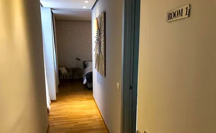 200 ROOMS & TERRACE