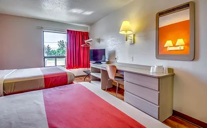 Motel 6 Amherst, NY - Buffalo