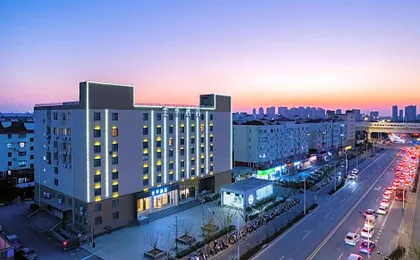 Ji Hotel Shanghai Hongmei Nan Road Metro Station