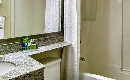 Thompson's Best Value Inn & Suites