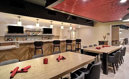 DoubleTree by Hilton St. Louis-Airport