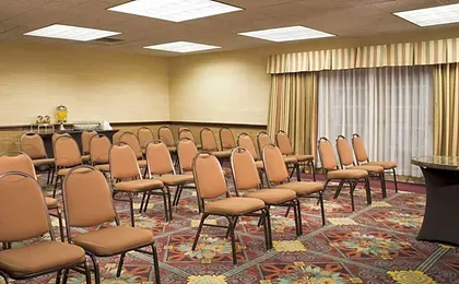 Embassy Suites by Hilton Flagstaff