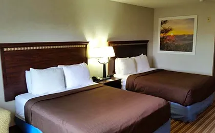 Days Inn & Suites by Wyndham Vancouver