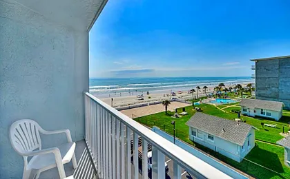 El Caribe Resort & Conference Center