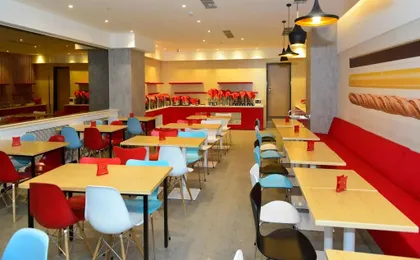 Ibis Beijing Guanzhuang Changying Middle Road Hotel