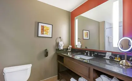 Best Western Premier Ivy Inn & Suites